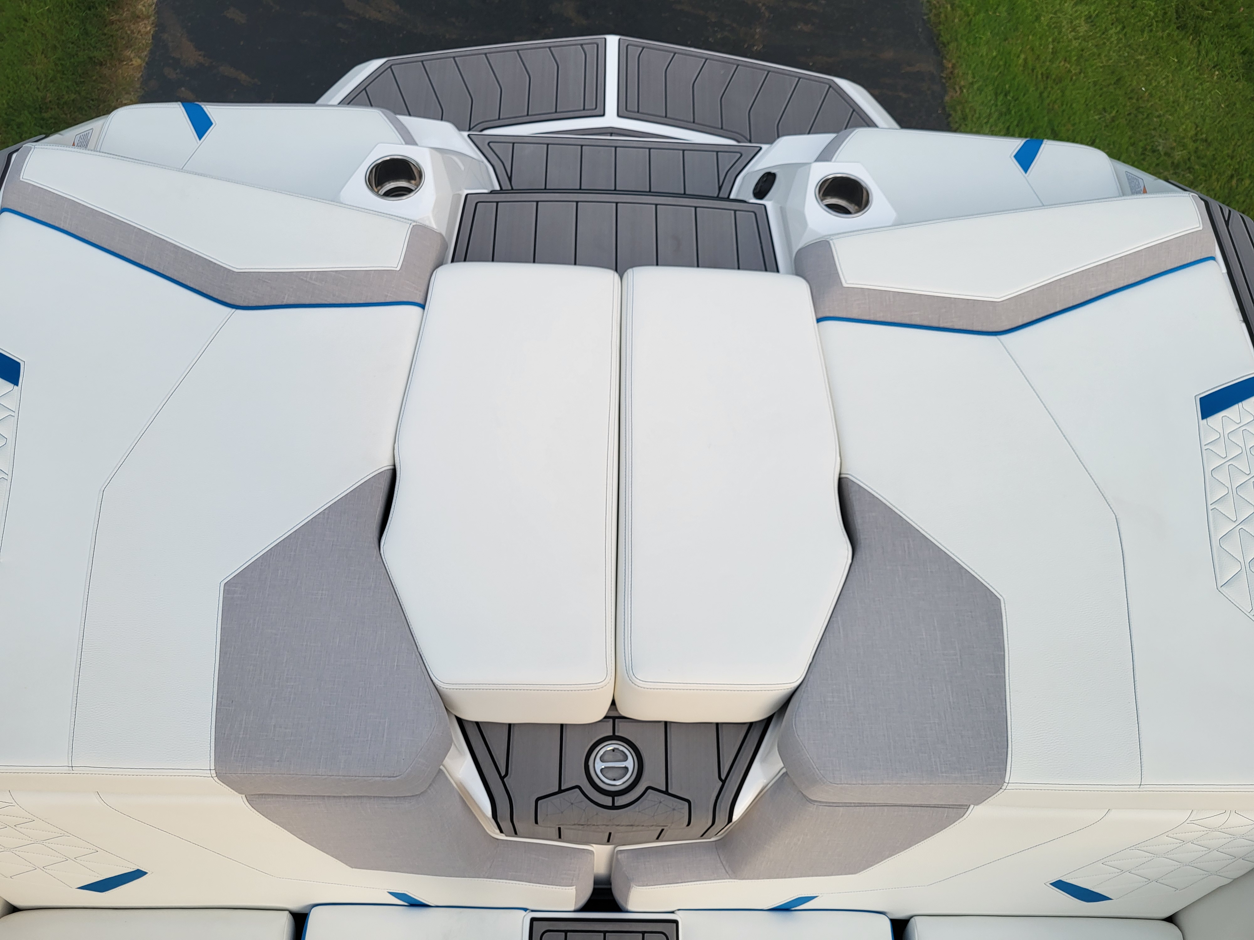 2023 Super Air Nautique GS22 Icon
